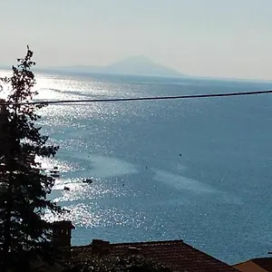 Marea Apartment
